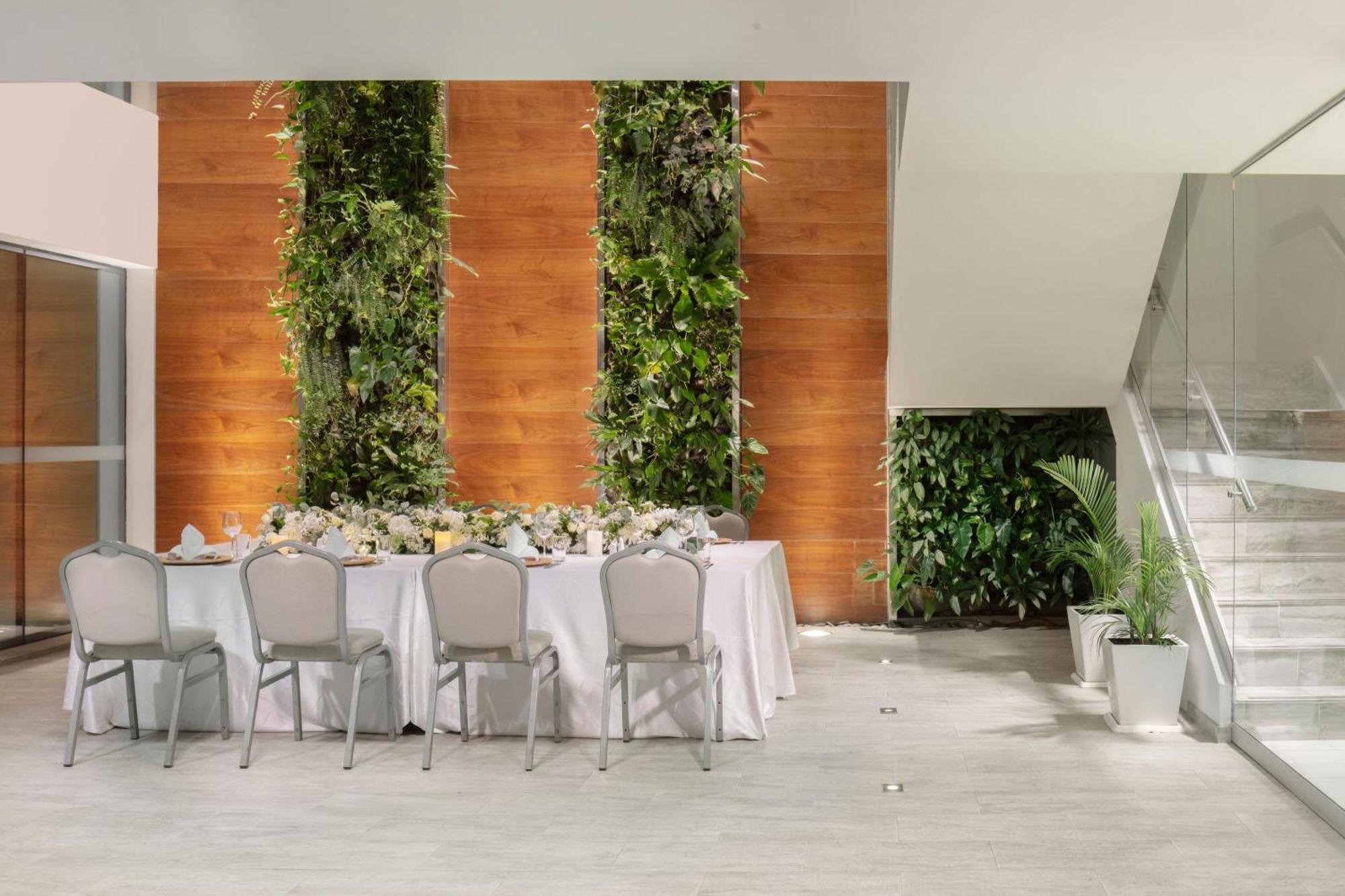 Hotel Courtyard By Marriott Miraflores