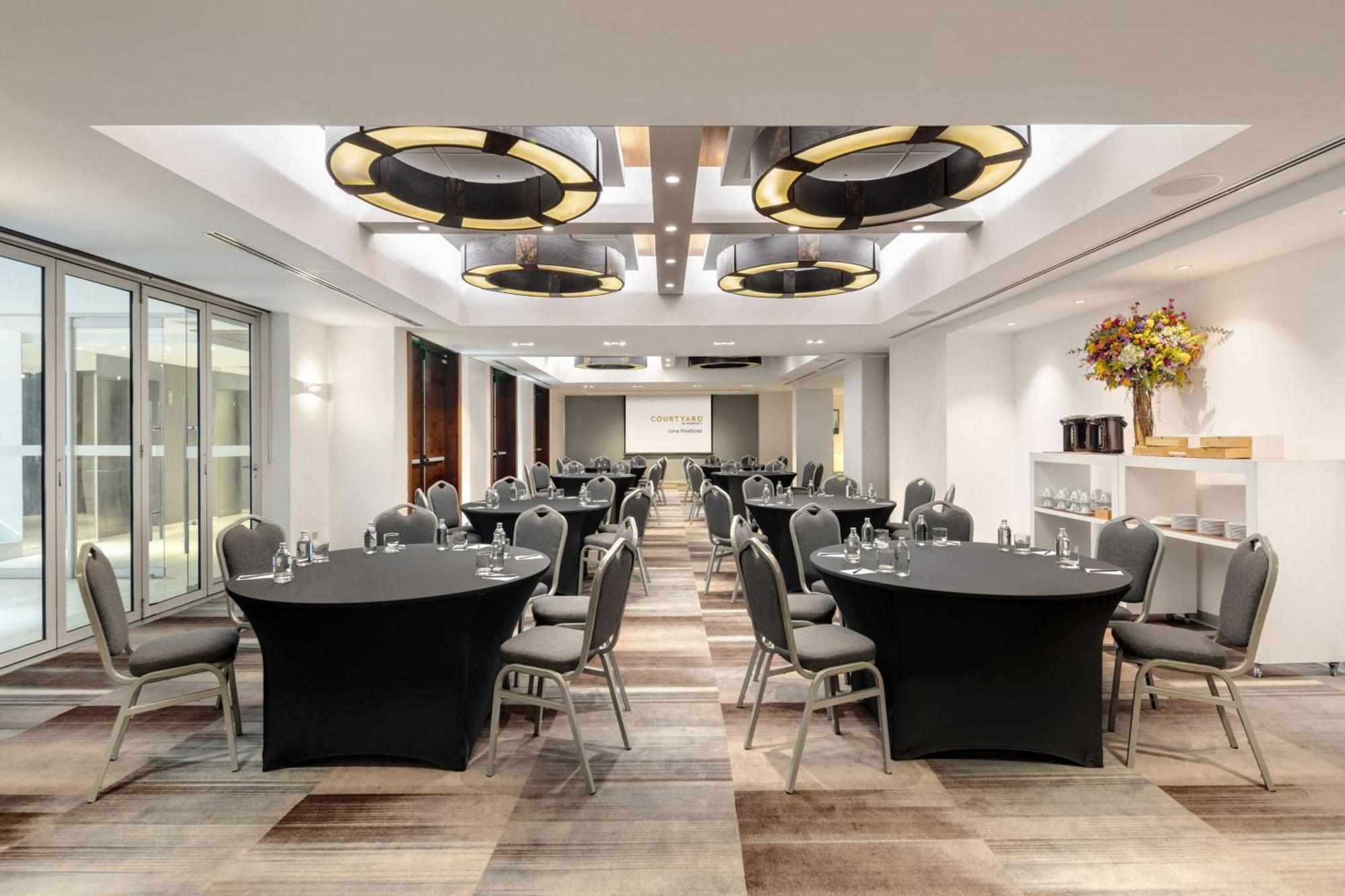 Courtyard By Marriott Miraflores Hotel 4*