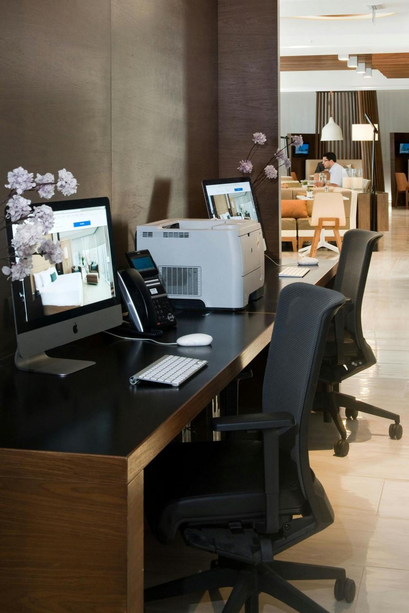 Hotel Courtyard By Marriott Miraflores 4*