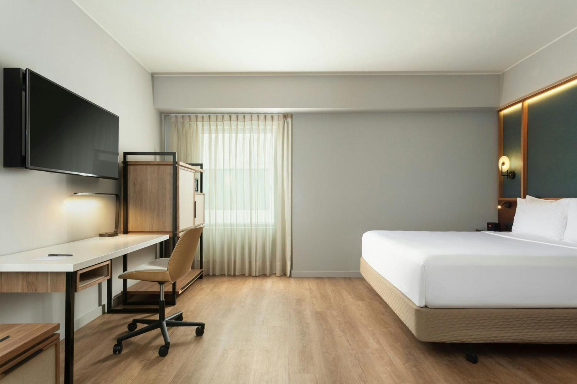 Courtyard By Marriott Miraflores