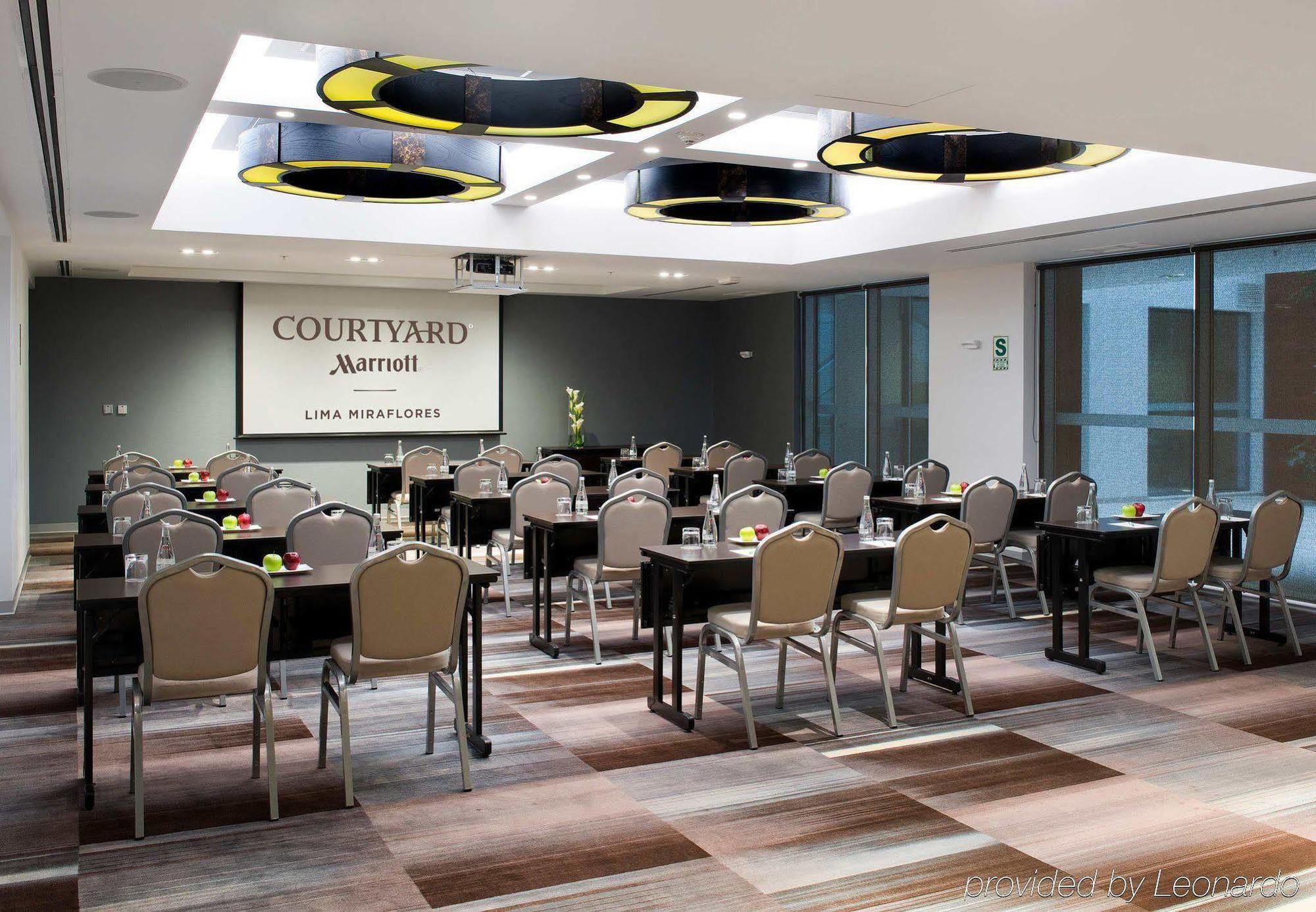 Courtyard By Marriott Miraflores 4*
